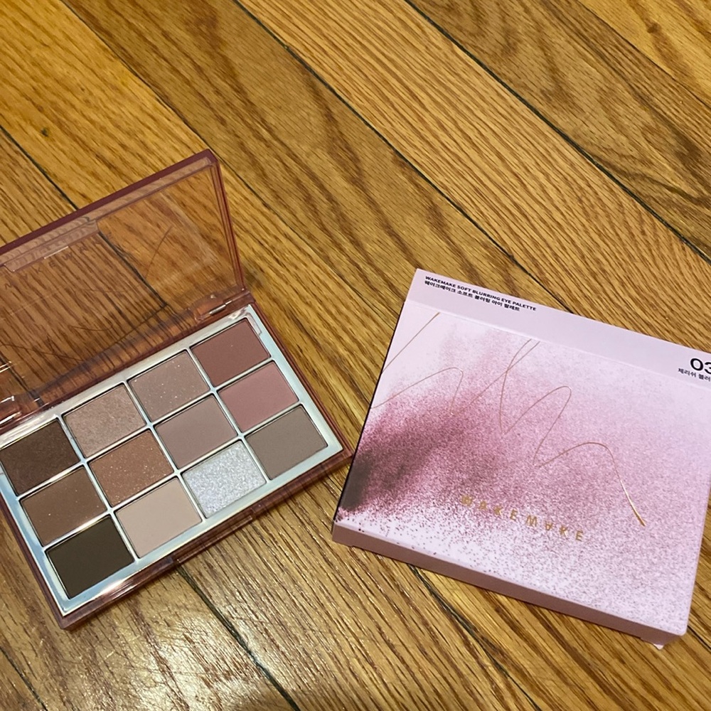 Wakemake Soft Blurring Eye Palette 03